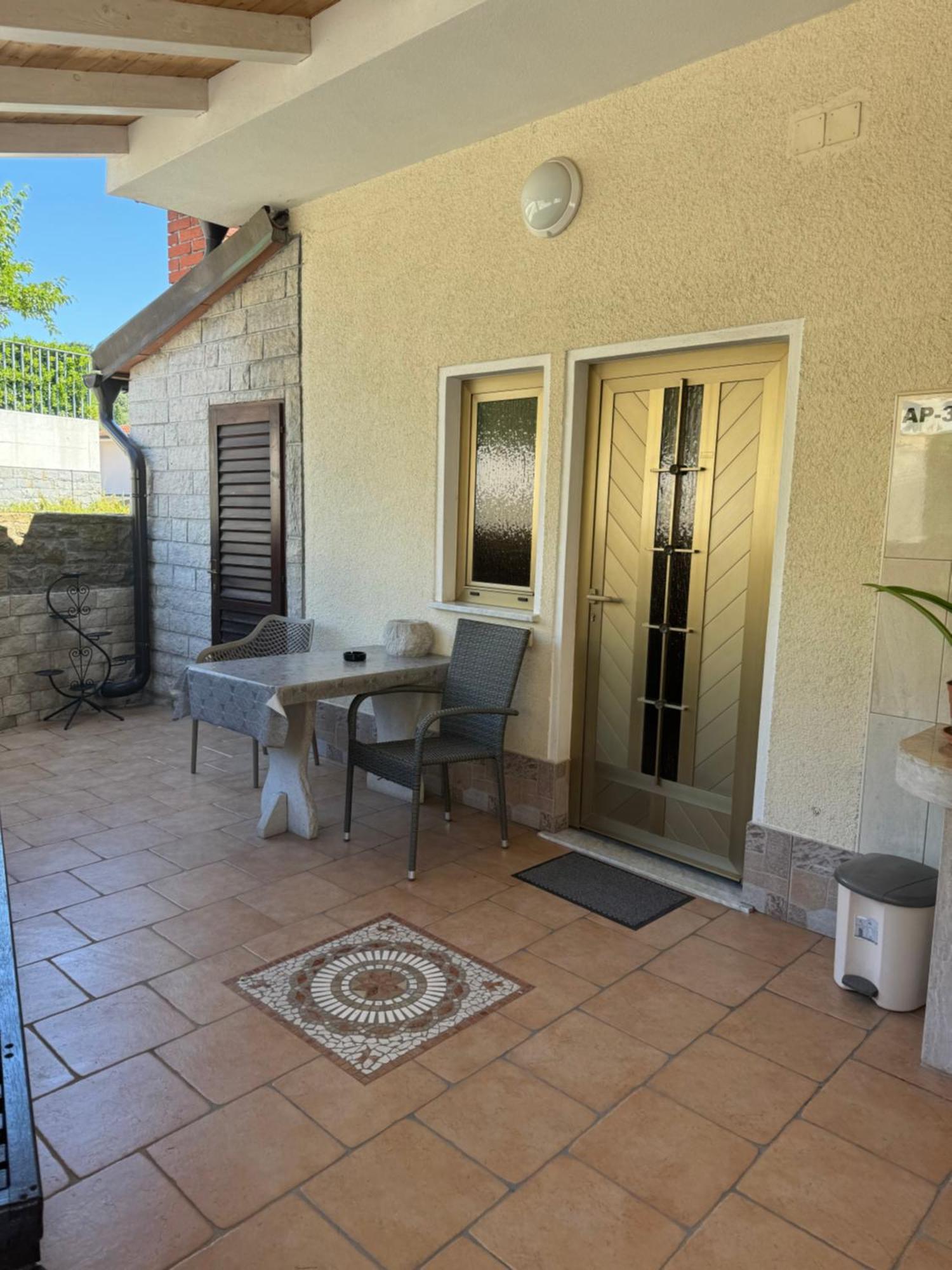 Apartments And Rooms Orazem Zoro Portoroz Exterior photo
