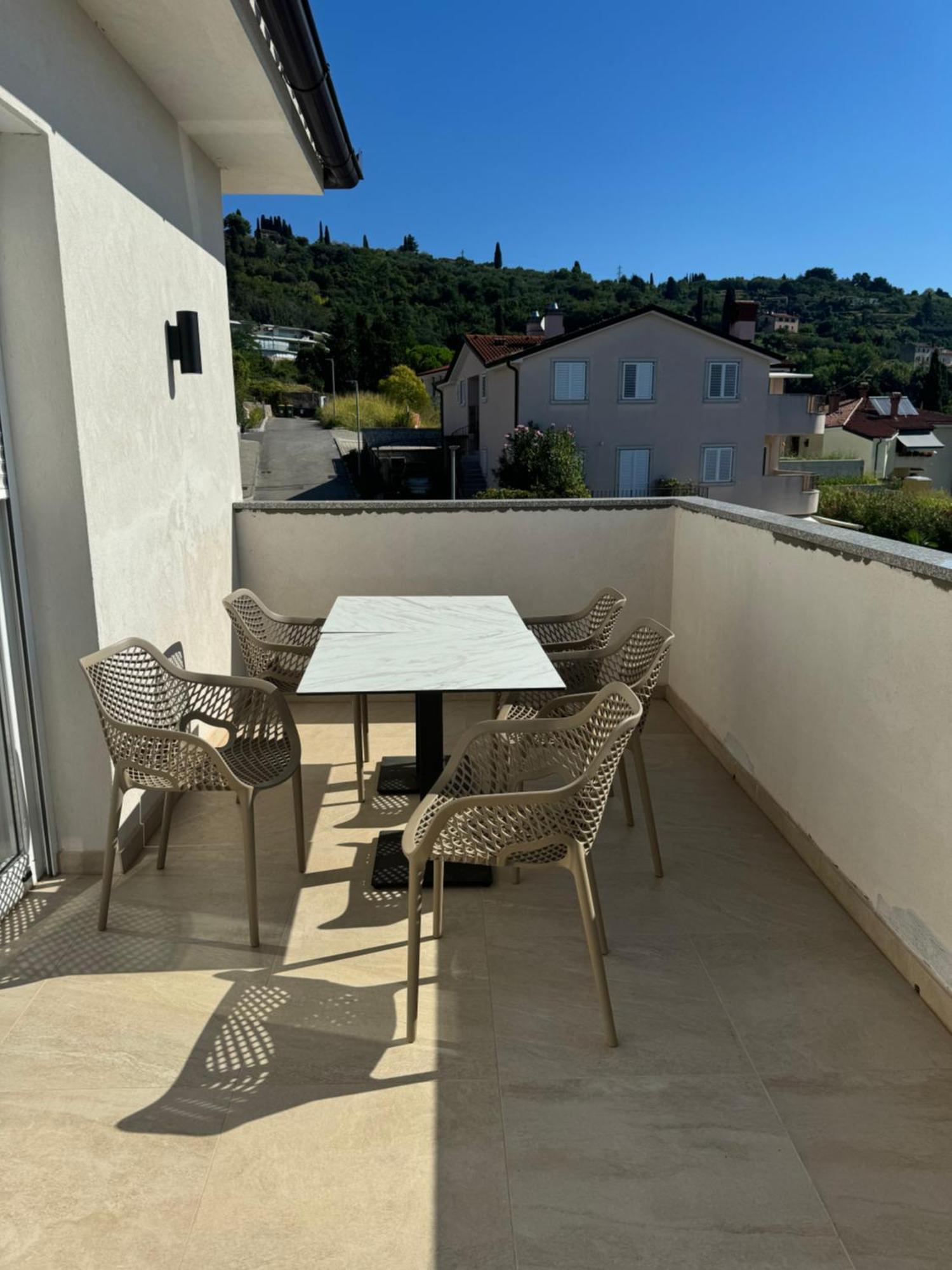 Apartments And Rooms Orazem Zoro Portoroz Exterior photo