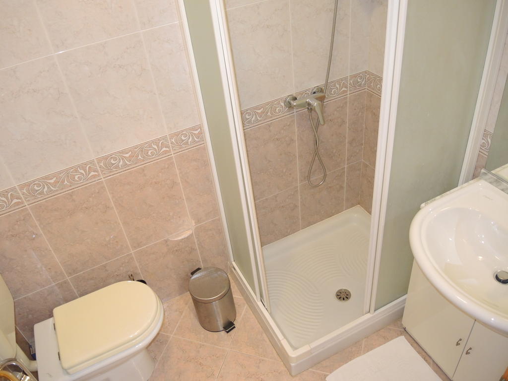 Apartments And Rooms Orazem Zoro Portoroz Room photo
